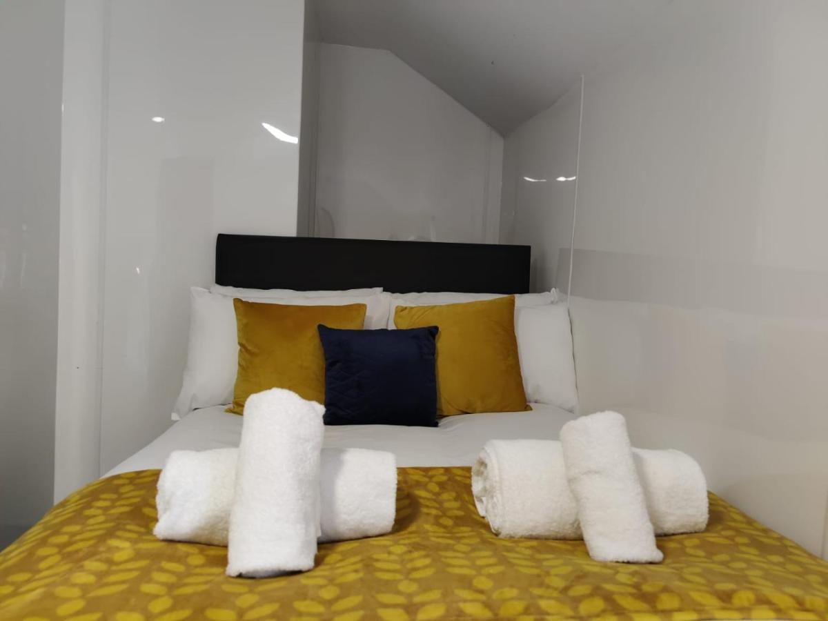 Double Ensuite Rooms Swansea Exterior foto